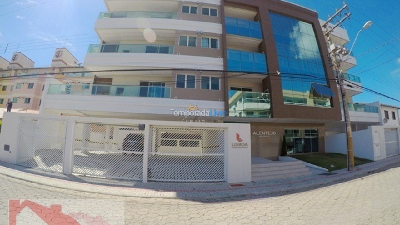 Apartamento para aluguel de temporada em Bombinhas (Praia de Bombas)