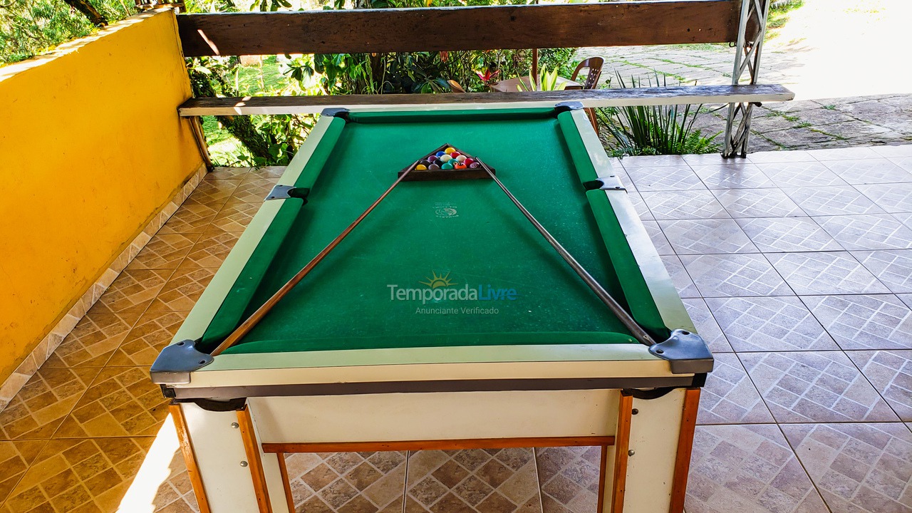 Granja para alquiler de vacaciones em Juquitiba (Super Promoção Com Wifi 100 Mts da Rodovia)