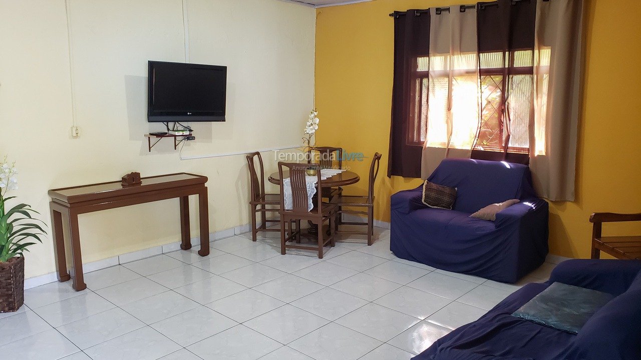 Granja para alquiler de vacaciones em Juquitiba (Super Promoção Com Wifi 100 Mts da Rodovia)