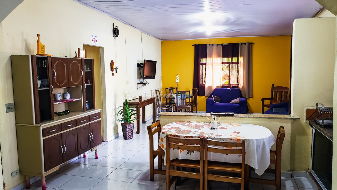 Granja para alquiler de vacaciones em Juquitiba (Super Promoção Com Wifi 100 Mts da Rodovia)