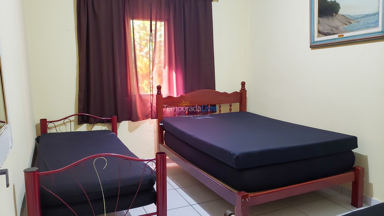 Granja para alquiler de vacaciones em Juquitiba (Super Promoção Com Wifi 100 Mts da Rodovia)