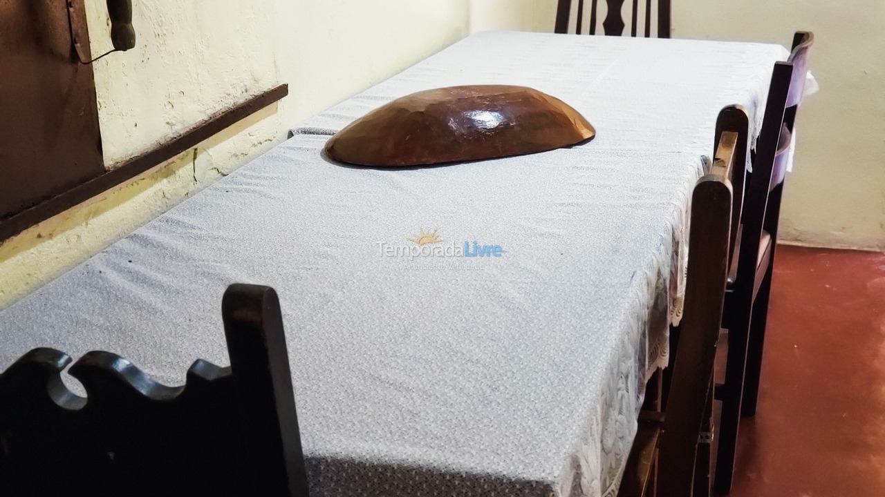 Granja para alquiler de vacaciones em Juquitiba (Super Promoção Com Wifi 100 Mts da Rodovia)