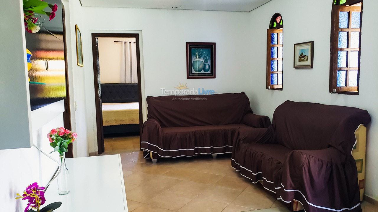 Chácara / sítio para aluguel de temporada em Juquitiba (Piscina Guitarra 30 Metros da Rodovia Festas E Temporada)