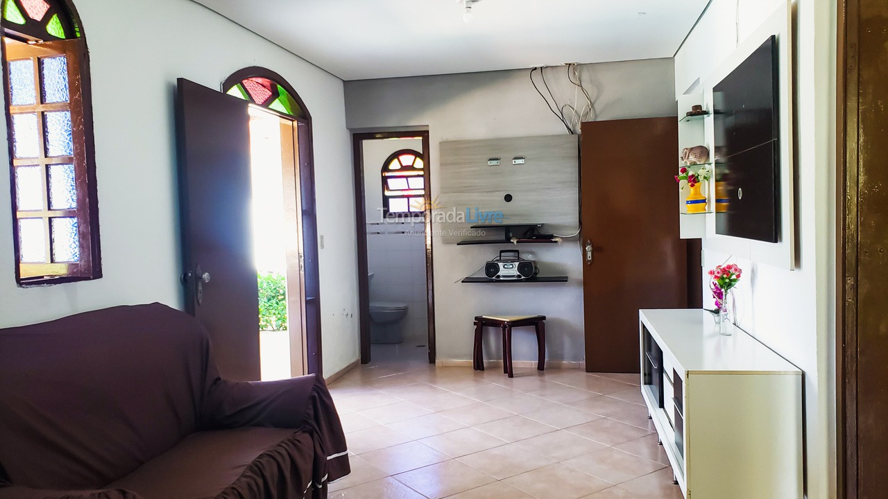 Chácara / sítio para aluguel de temporada em Juquitiba (Piscina Guitarra 30 Metros da Rodovia Festas E Temporada)