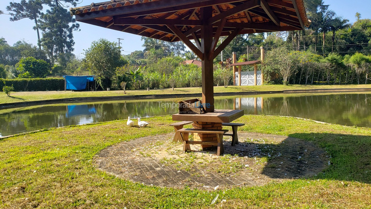 Chácara / sítio para aluguel de temporada em São Lourenço da Serra (Sitio)