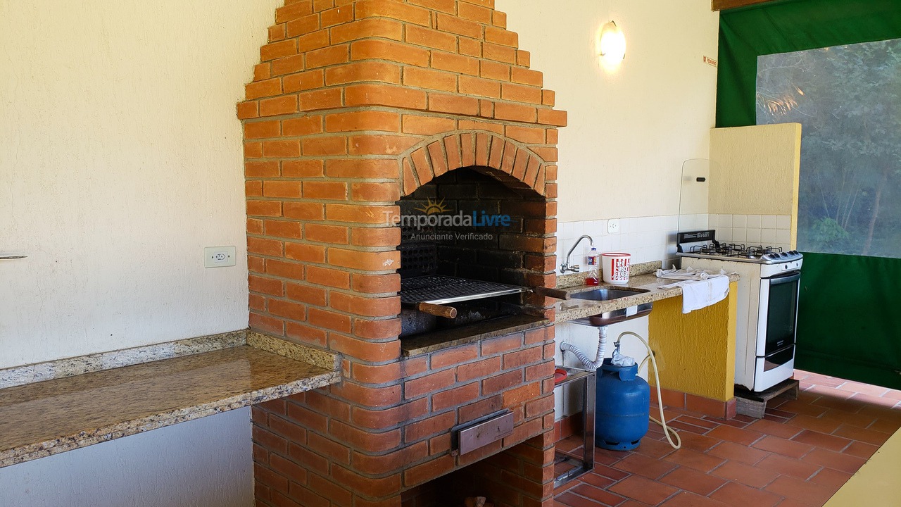 Chácara / sítio para aluguel de temporada em São Lourenço da Serra (Sitio)