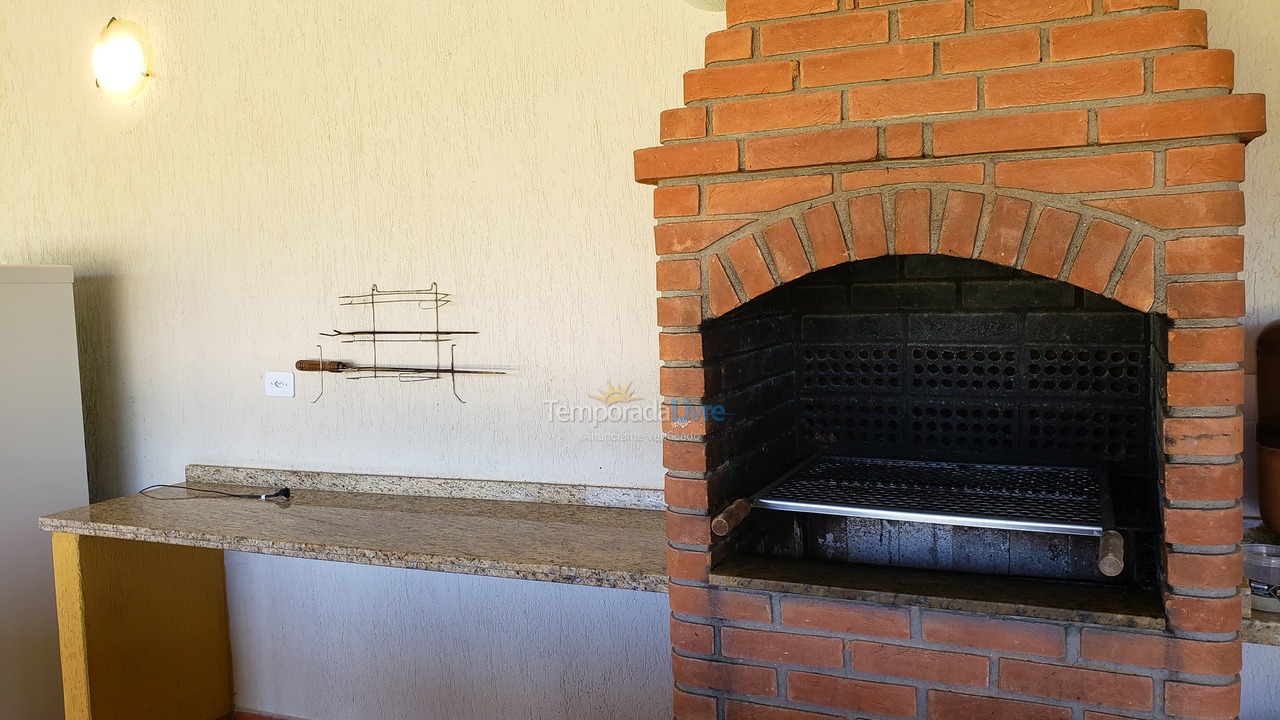 Chácara / sítio para aluguel de temporada em São Lourenço da Serra (Sitio)