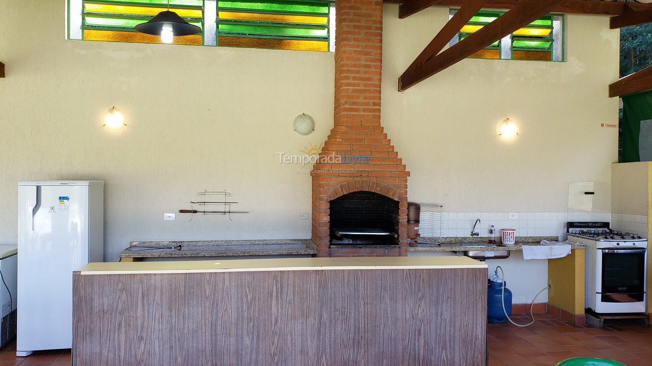 Chácara / sítio para aluguel de temporada em São Lourenço da Serra (Sitio)