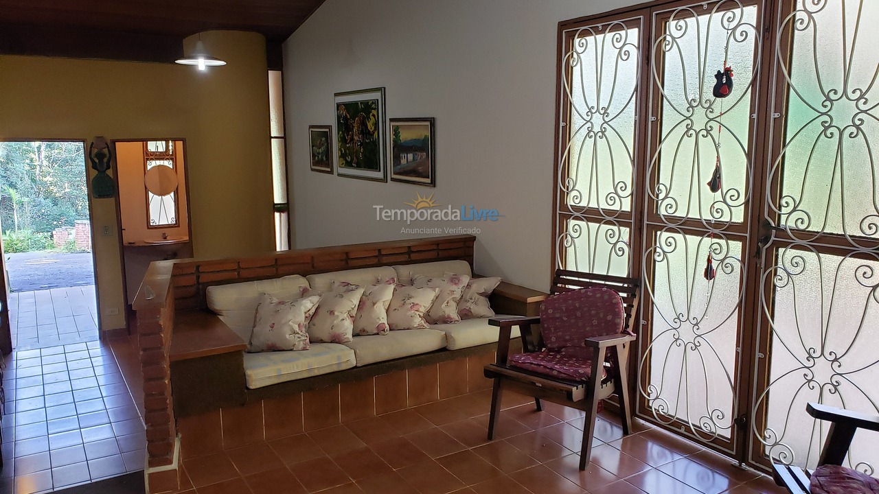 Chácara / sítio para aluguel de temporada em São Lourenço da Serra (Sitio)