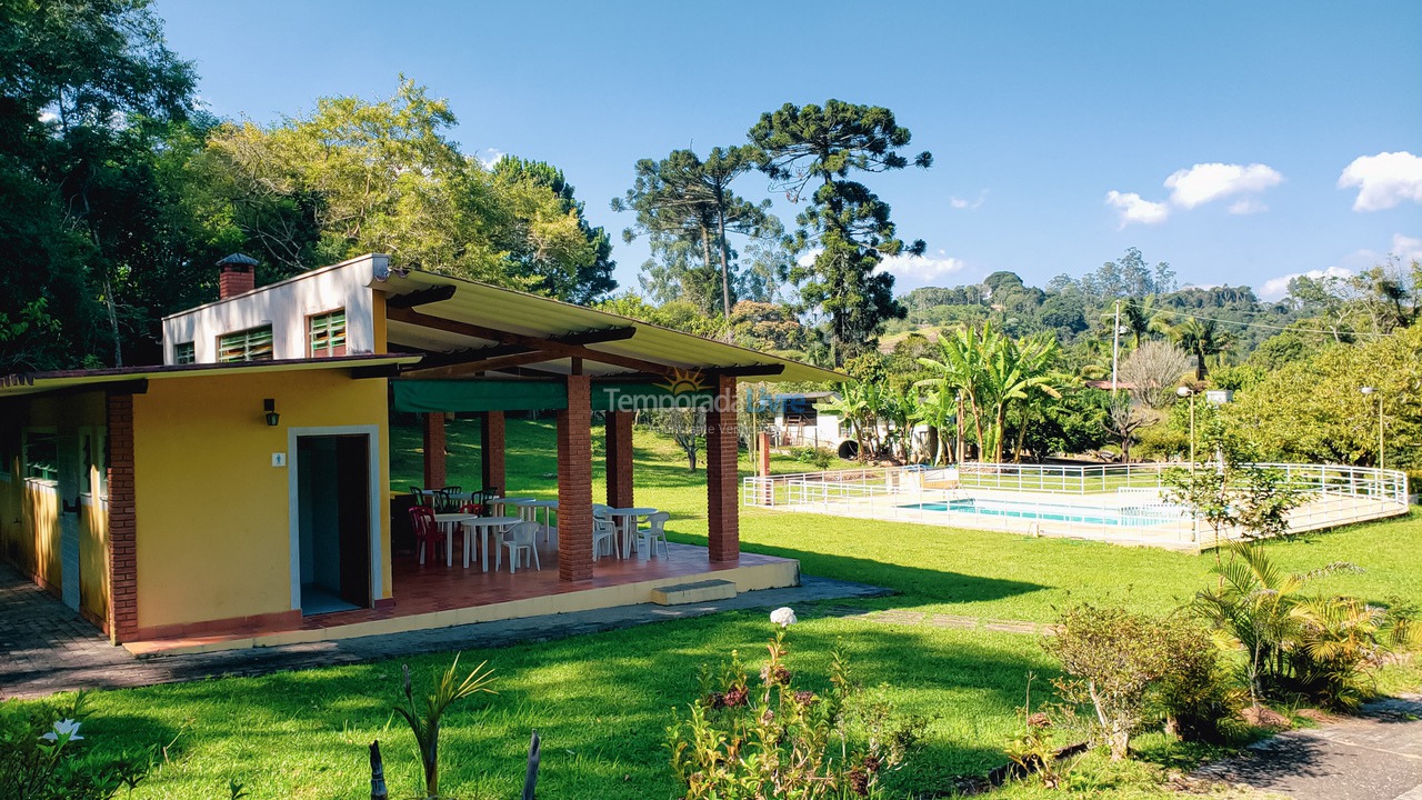 Chácara / sítio para aluguel de temporada em São Lourenço da Serra (Sitio)