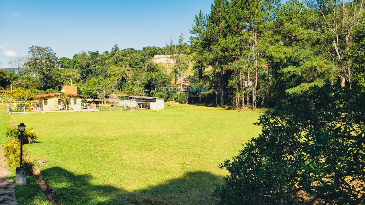 Chácara / sítio para aluguel de temporada em São Lourenço da Serra (Sitio)