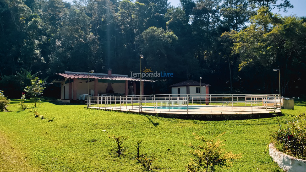 Chácara / sítio para aluguel de temporada em São Lourenço da Serra (Sitio)