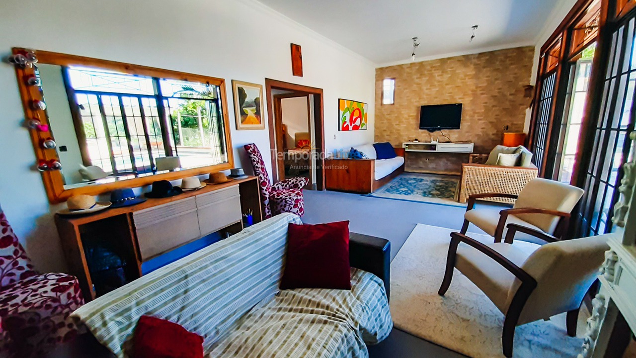 Chácara / sítio para aluguel de temporada em Juquitiba (Centro de Juquitiba)