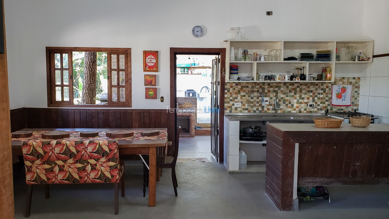 Chácara / sítio para aluguel de temporada em Juquitiba (Centro de Juquitiba)