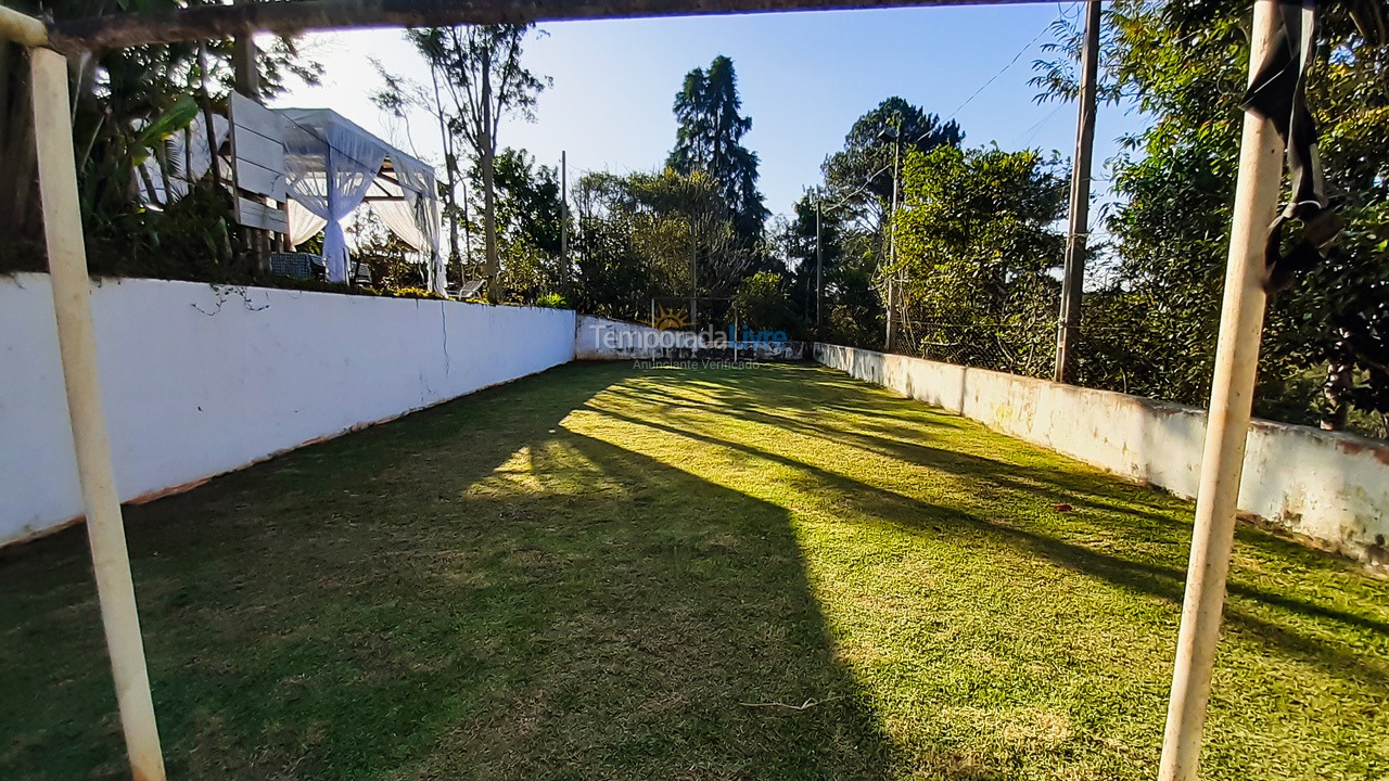 Chácara / sítio para aluguel de temporada em Juquitiba (Centro de Juquitiba)