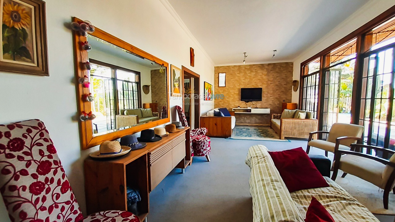 Chácara / sítio para aluguel de temporada em Juquitiba (Centro de Juquitiba)