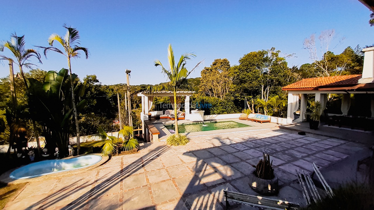 Chácara / sítio para aluguel de temporada em Juquitiba (Centro de Juquitiba)