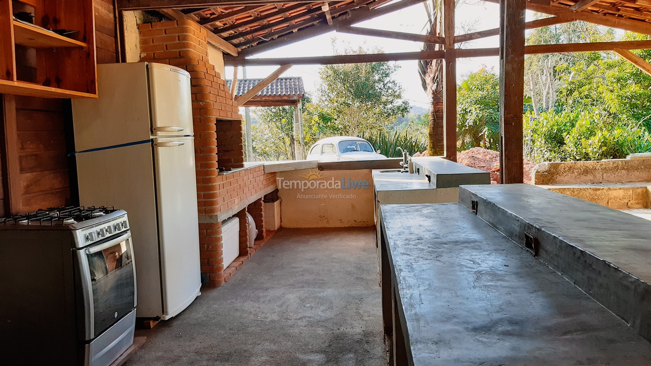 Chácara / sítio para aluguel de temporada em Juquitiba (Centro de Juquitiba)