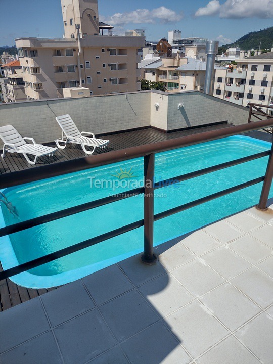 Apartamento para aluguel de temporada em Florianopolis (Canasvieiras)