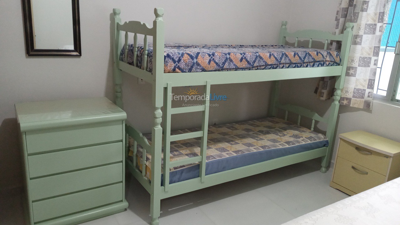 Casa para aluguel de temporada em Bombinhas (Mariscal)