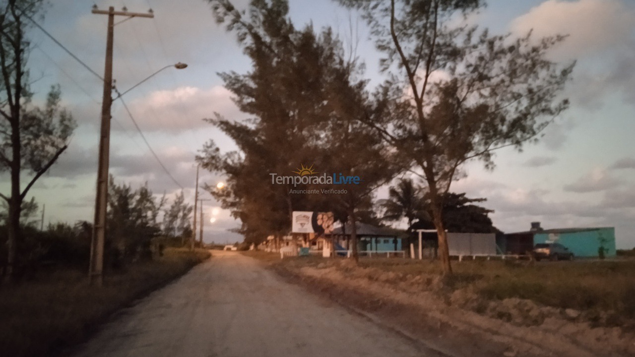 Casa para aluguel de temporada em Ilha Comprida (Av Moreira Sales)