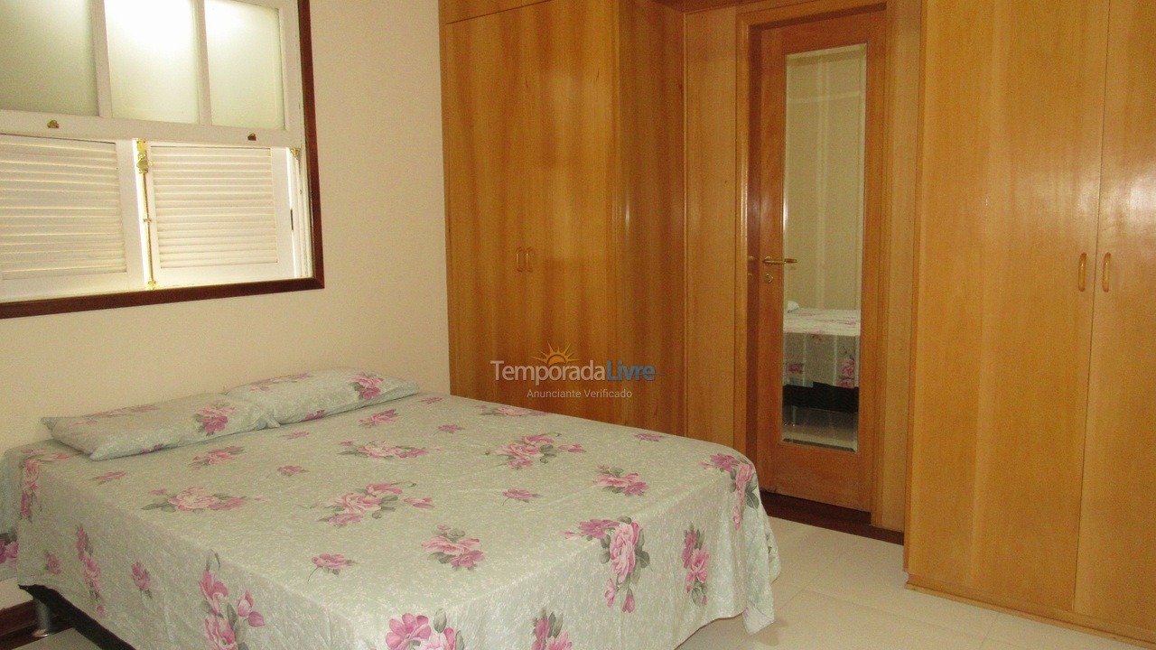 Apartment for vacation rental in Valença (Conservatória)