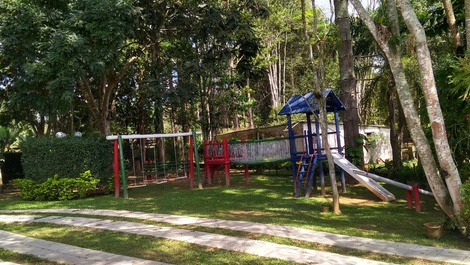 BEAUTIFUL CHACARA IN MOGI DAS CRUZES, ACCOMMODATES 150 PEOPLE IN BEDS.