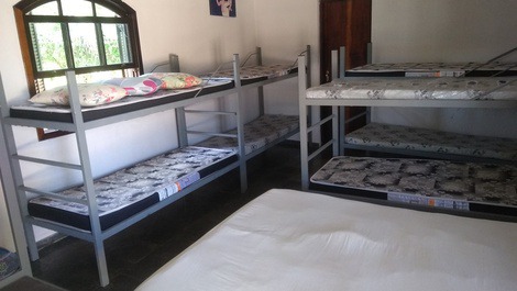 BEAUTIFUL CHACARA IN MOGI DAS CRUZES, ACCOMMODATES 150 PEOPLE IN BEDS.