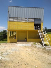 BEAUTIFUL CHACARA IN MOGI DAS CRUZES, ACCOMMODATES 150 PEOPLE IN BEDS.