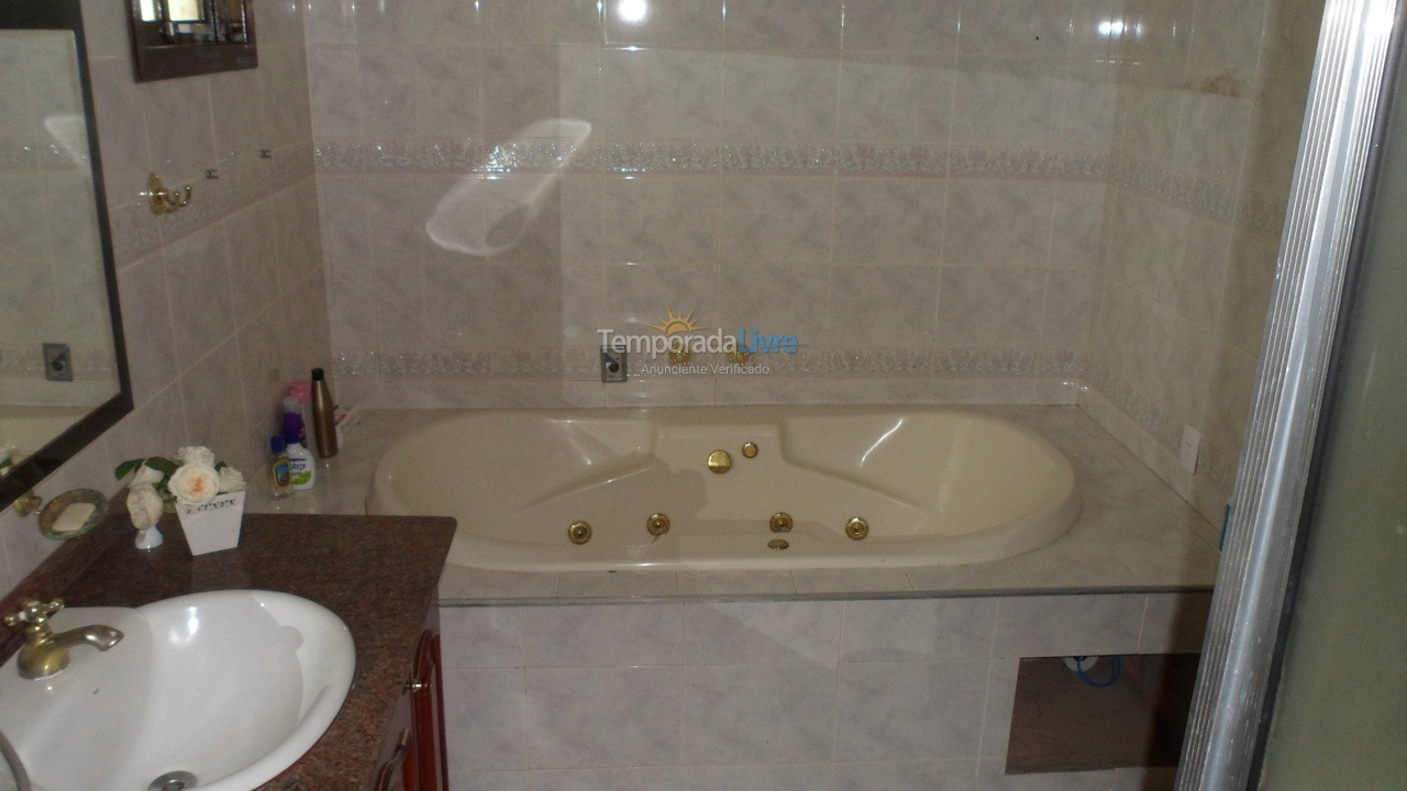 Ranch for vacation rental in Mogi das Cruzes (Biritiba Ussu)