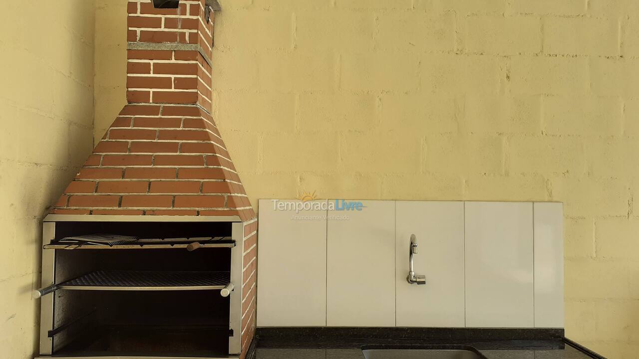 Chácara / sítio para aluguel de temporada em Atibaia (Bairro dos Pires)