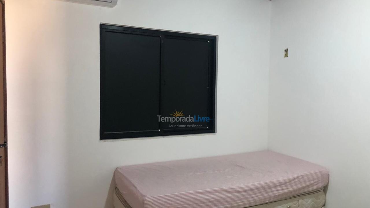 Casa para aluguel de temporada em Camaçari (Praia de Guarajuba)