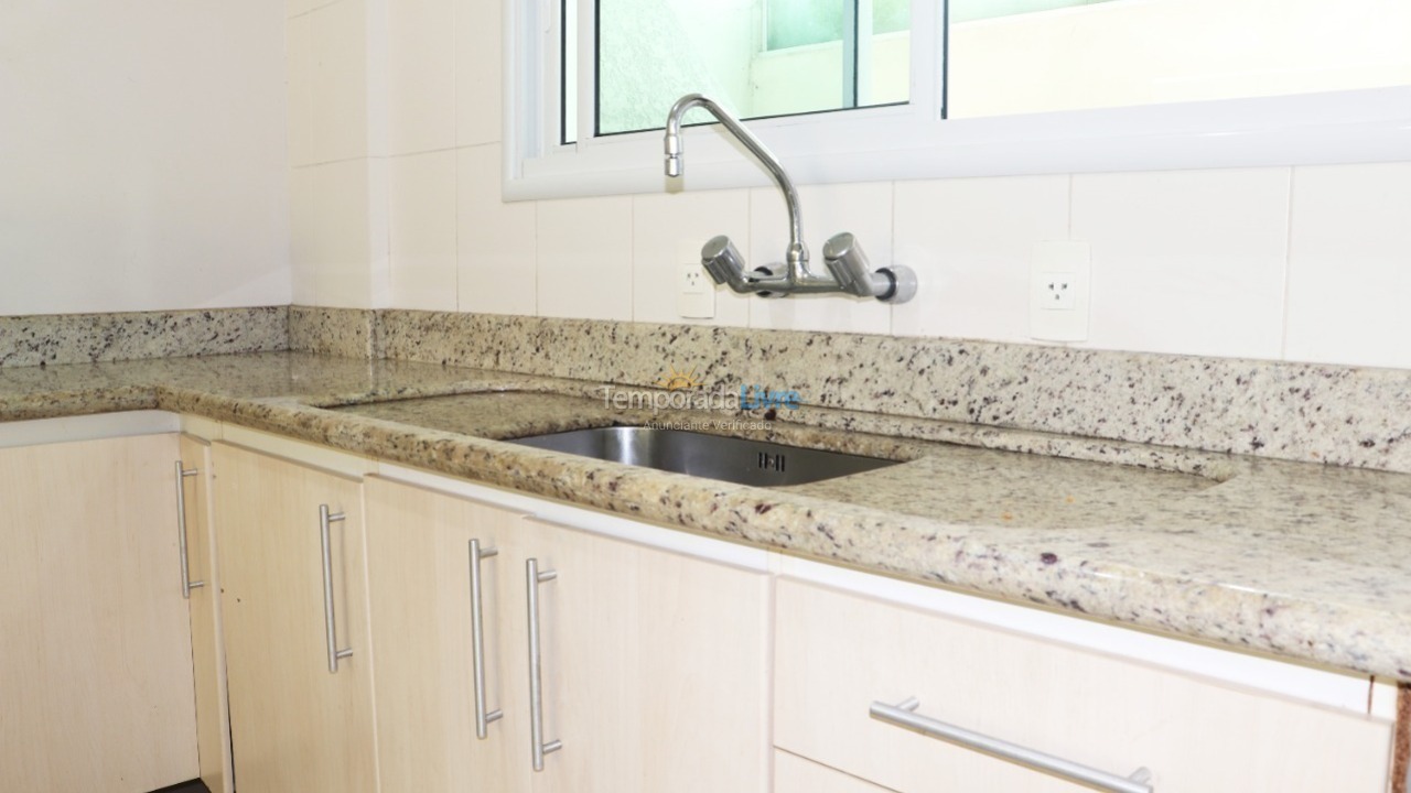 Casa para aluguel de temporada em Florianopolis (Canasvieiras)