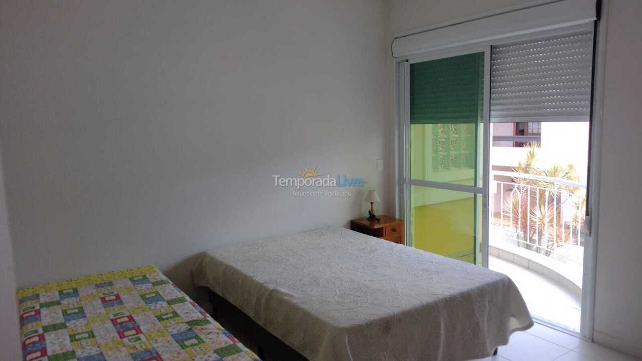 Casa para aluguel de temporada em Florianopolis (Canasvieiras)