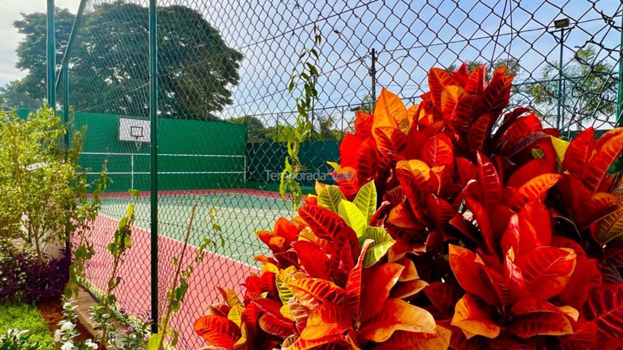 Casa para alquiler de vacaciones em Indaiatuba (Condomínio Helvetia Country Residencial)