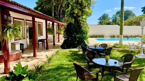 ALQUILER DE VILLA COMPARTIDA PARA HASTA 20 PERSONAS.