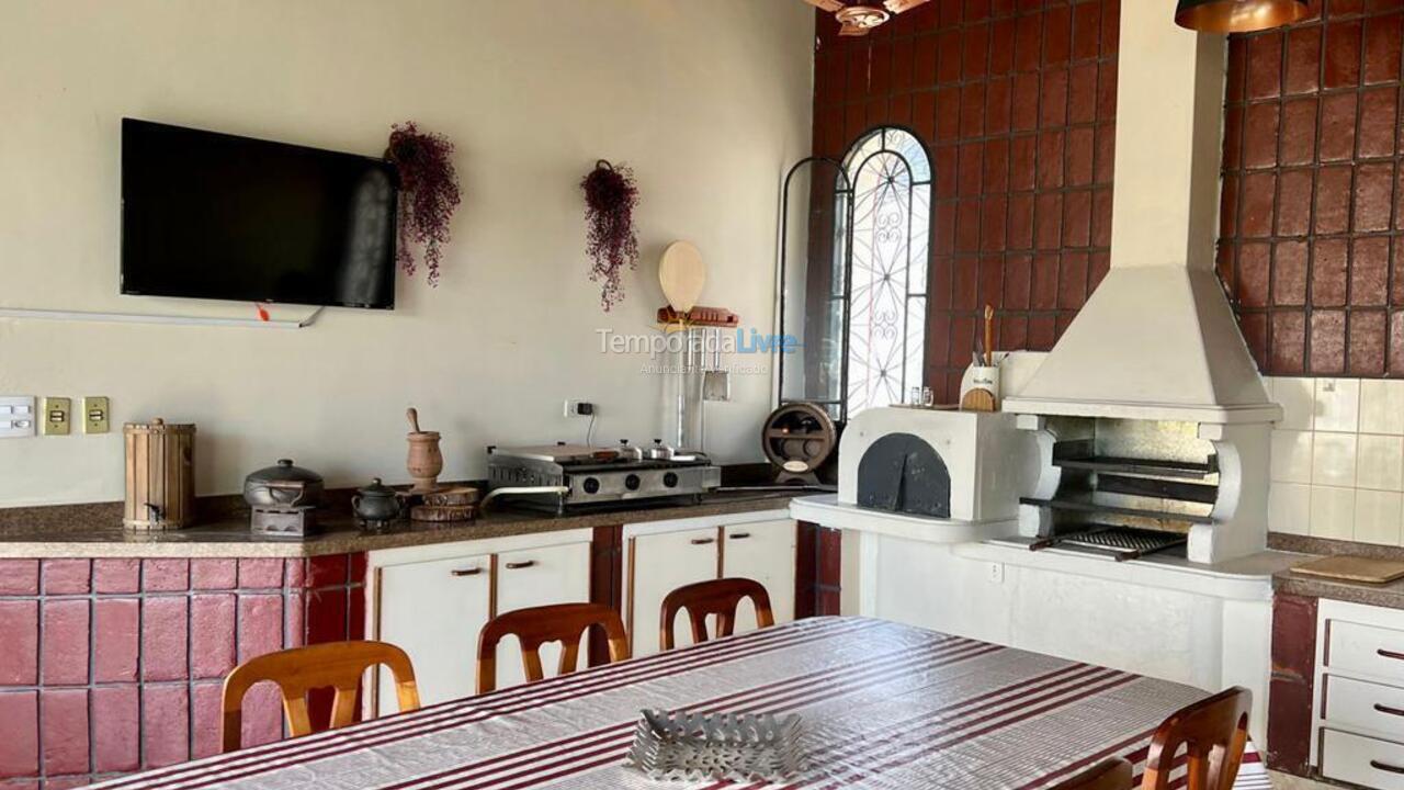 Casa para alquiler de vacaciones em Indaiatuba (Condomínio Helvetia Country Residencial)