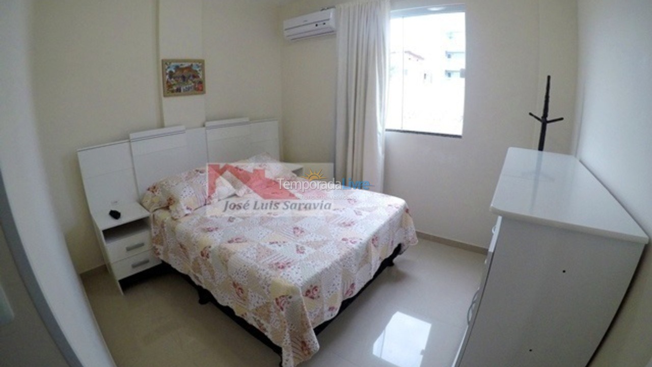 Apartamento para aluguel de temporada em Bombinhas (Praia de Bombas)