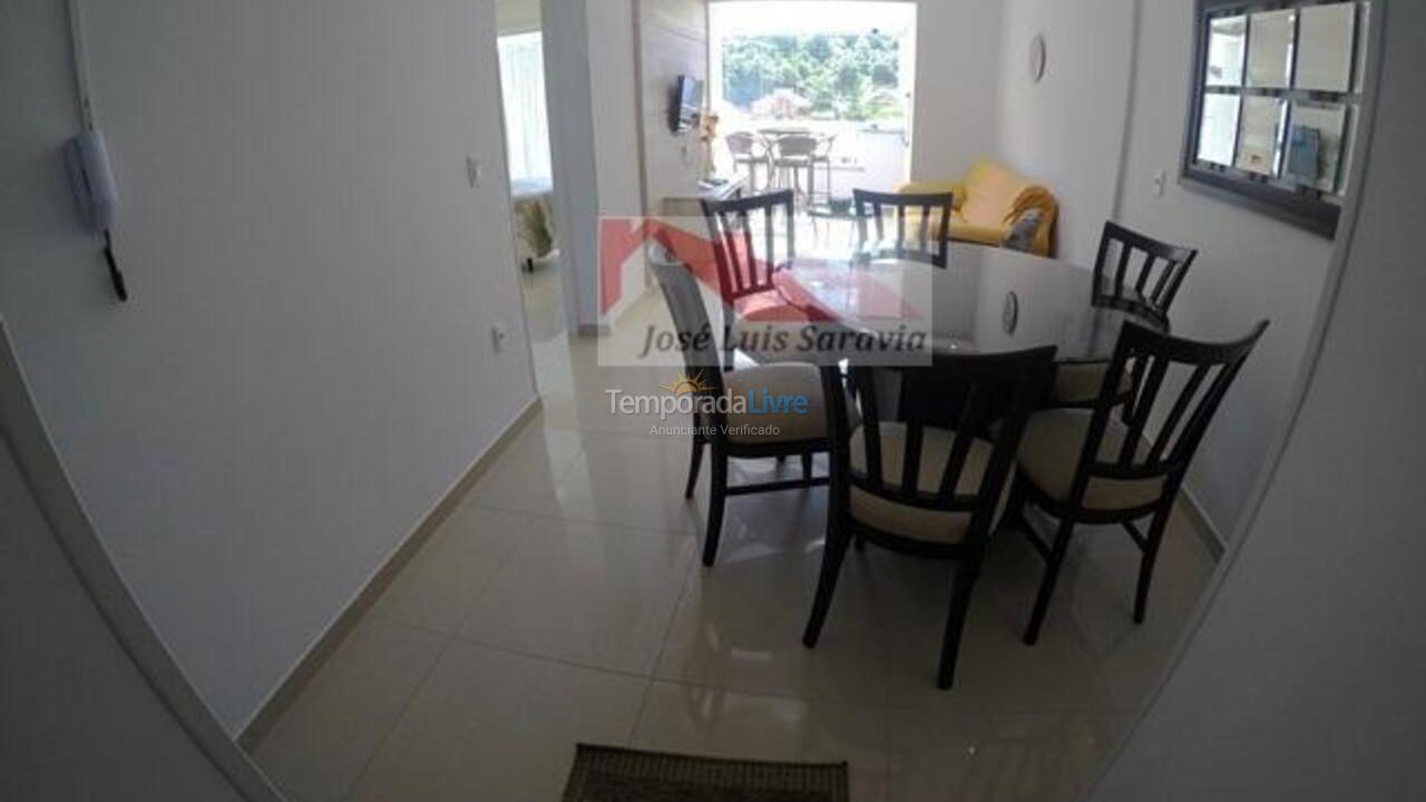 Apartamento para aluguel de temporada em Bombinhas (Praia de Bombas)