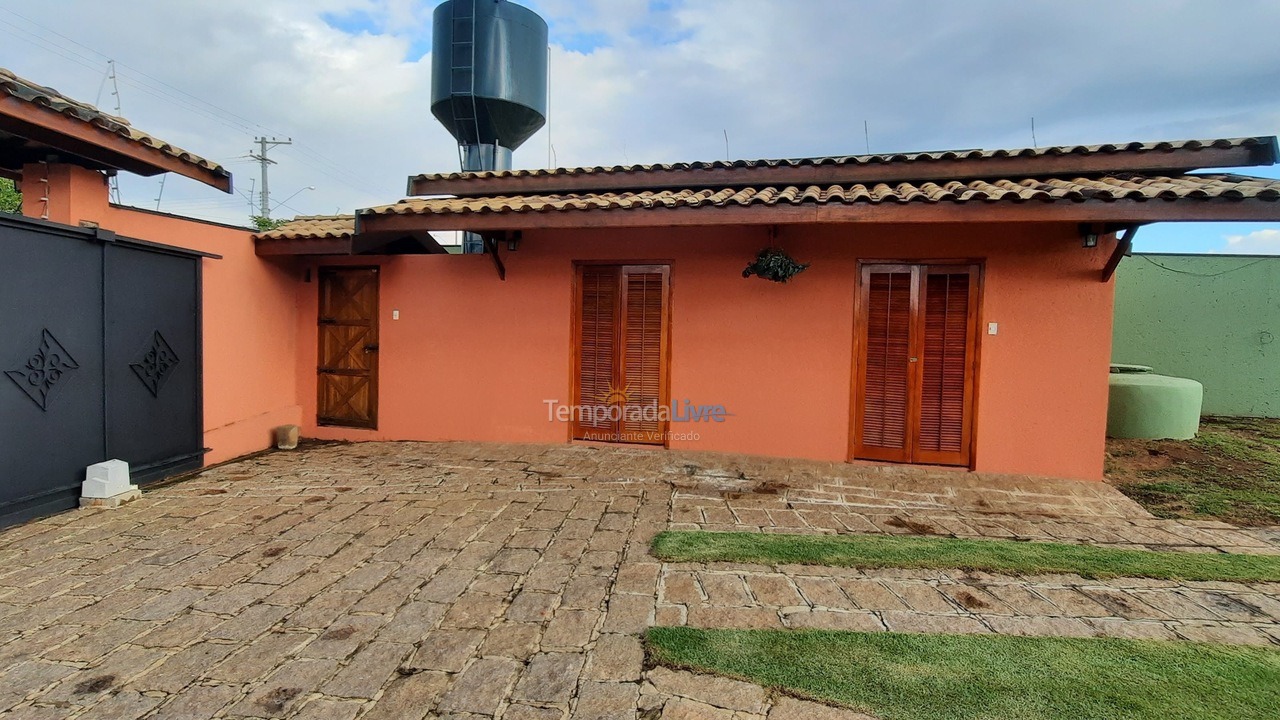 Apartamento para aluguel de temporada em Indaiatuba (Terras de Itaici)