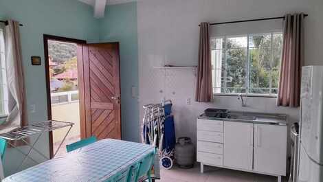 HOUSE ON MARISCAL BEACH - BOMBINHAS - SANTA CATARINA