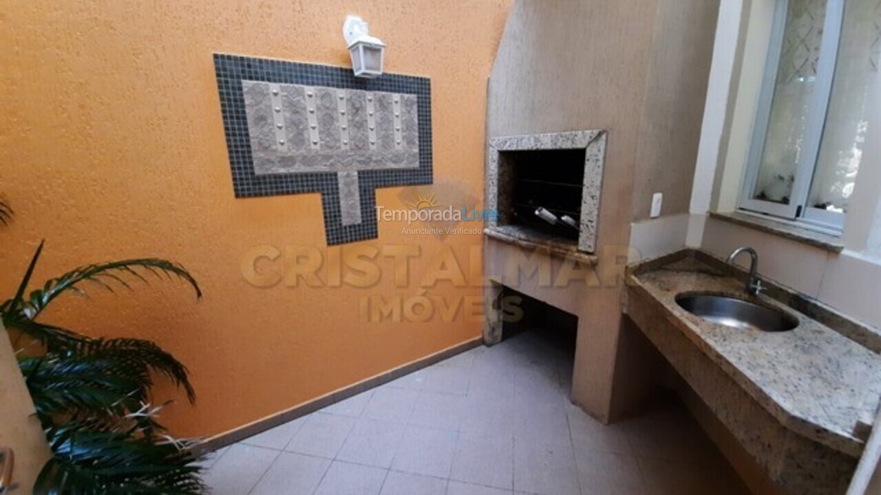 House for vacation rental in Bombinhas (Praia de Bombas)