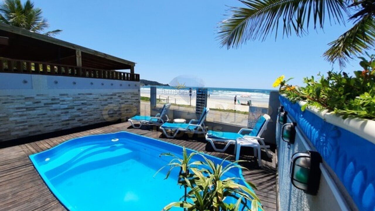 House for vacation rental in Bombinhas (Praia de Bombas)