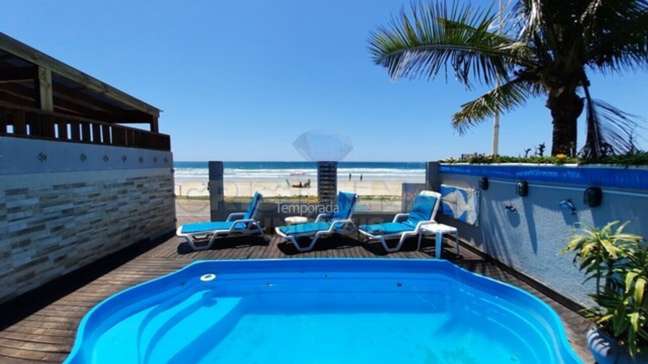 House for vacation rental in Bombinhas (Praia de Bombas)