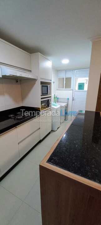 Apartamento para aluguel de temporada em Bombinhas (Praia de Bombas)