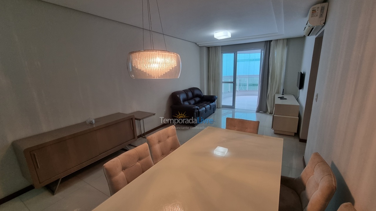 Apartment for vacation rental in Guarapari (Praia do Morro)