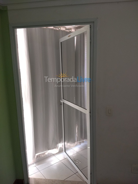 Apartamento para aluguel de temporada em Guarapari (Praia do Morro)