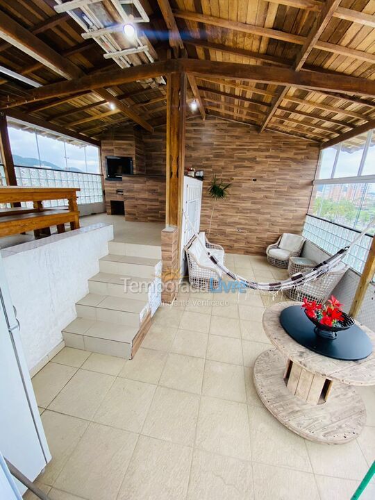 Apartamento para aluguel de temporada em Guarujá (Enseada)