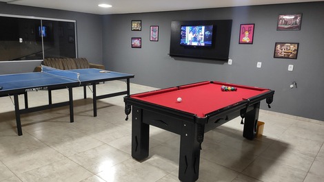 Beautiful House in Upscale Condominium