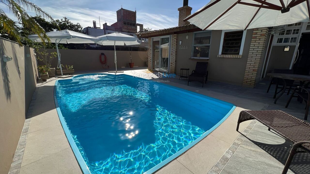 House for vacation rental in Florianopolis (Jurerê Internacional)